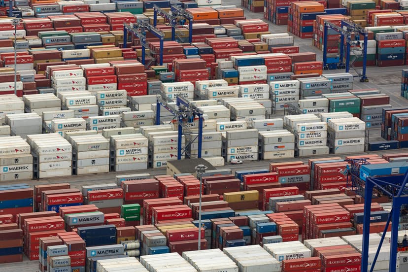 Global Digital Logistics Network Visualization